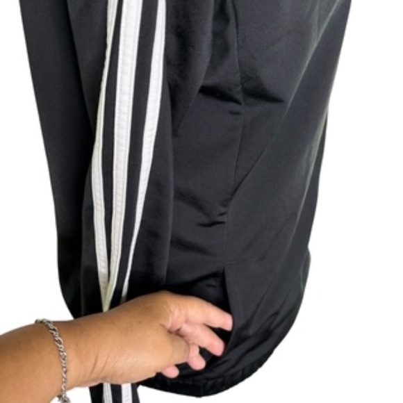 Adidas Full Zip Long Sleeve Black W/ White Stripes Warmup Jacket Size L - Picture 4 of 7